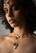 Load image into Gallery viewer, SPIRA bar pendant