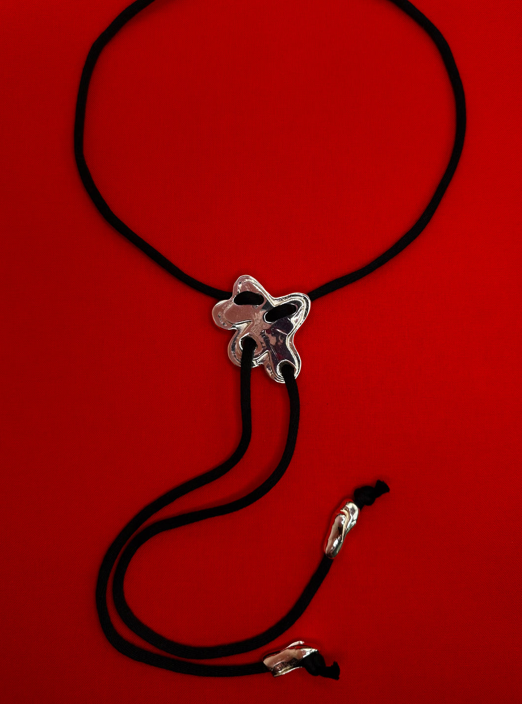 Black Flower tie (DROP 2)